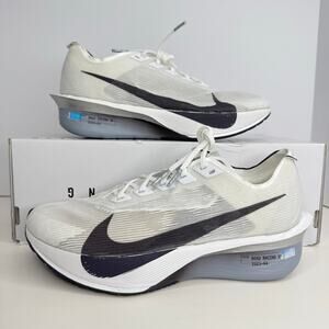 Nike ZoomX Vaporfly Next% 4 White/Gridiron Size 7.5 Women